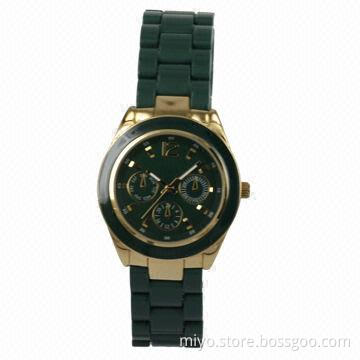 Plastic Watch with Japan Quartz Movement/Fancy/Stylish and Beautiful/Various Colors are Available